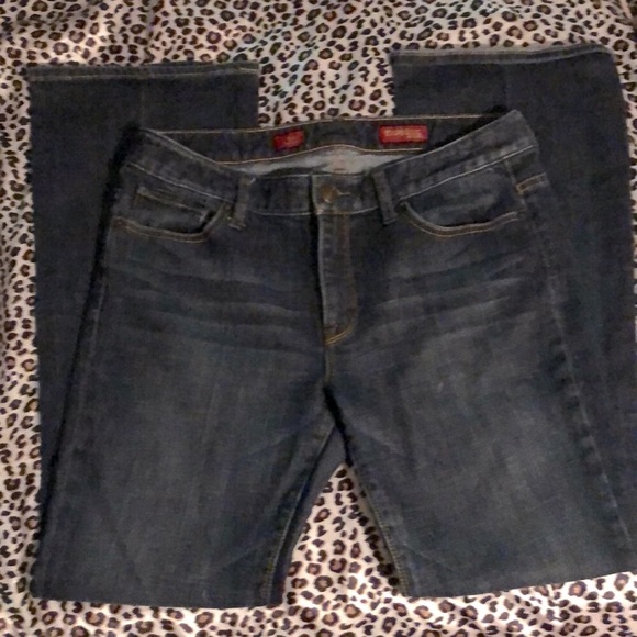 Express Denim - ⚡️EXPRESS WOMENS BOOTLEG MIA JEANS SIZE 10R IN GREAT CONDITION & COMFY FABRIC!